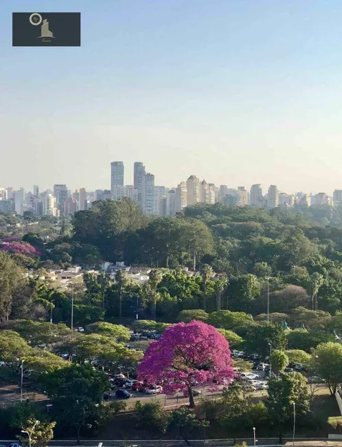 Foto 8 de Casa com 9 quartos à venda, 150m2 em Jardim Paulista, São Paulo - SP