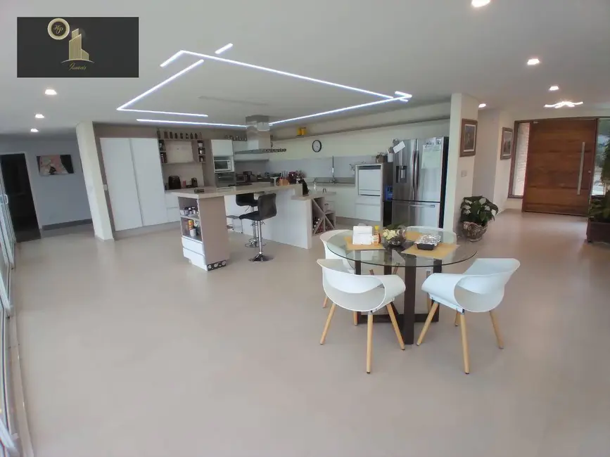 Foto 4 de Casa de Condomínio com 3 quartos à venda e para alugar, 2800m2 em Caixa D´Água, Vinhedo - SP