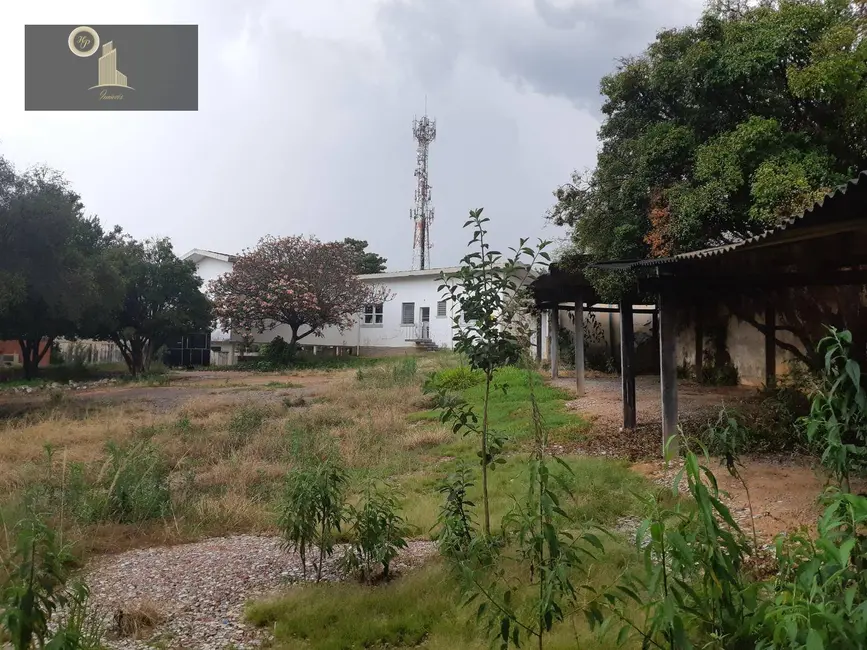 Foto 5 de Casa com 8 quartos à venda, 3000m2 em Centro, Vinhedo - SP