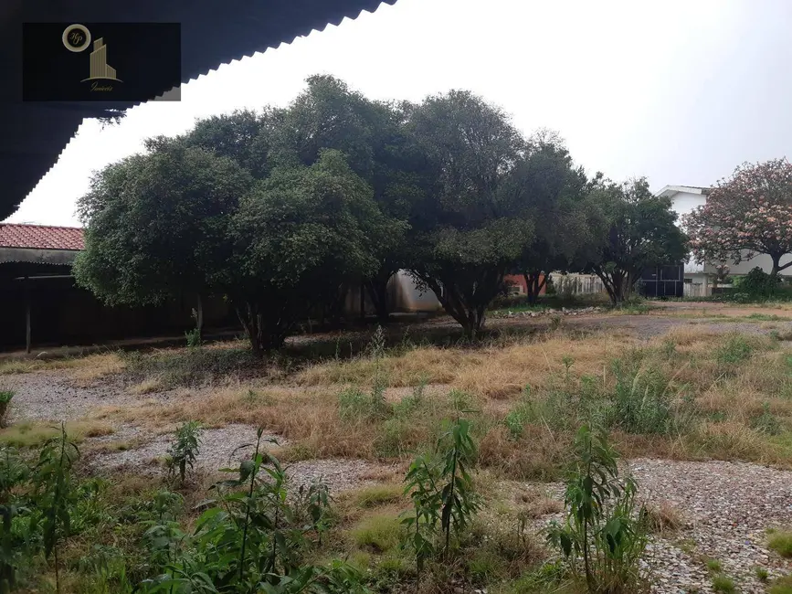 Foto 4 de Casa com 8 quartos à venda, 3000m2 em Centro, Vinhedo - SP