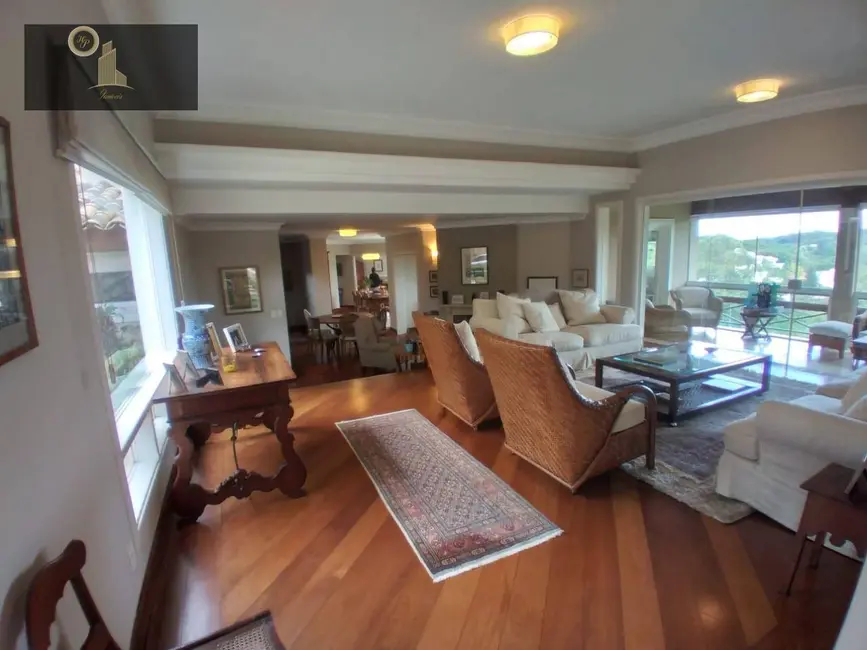 Casa de Condomínio com 6 quartos à venda, 2800m2 em Valinhos - SP - imagem 9 Foto 9 de Casa de Condomínio com 6 quartos à venda, 2800m2 em Valinhos - SP