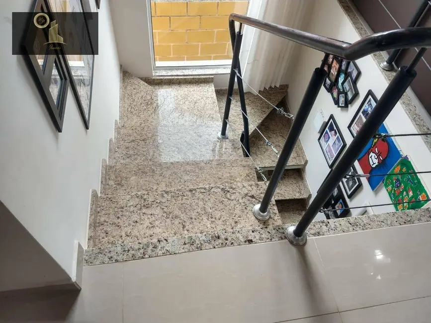 Foto 5 de Casa de Condomínio com 3 quartos à venda, 272m2 em Louveira - SP