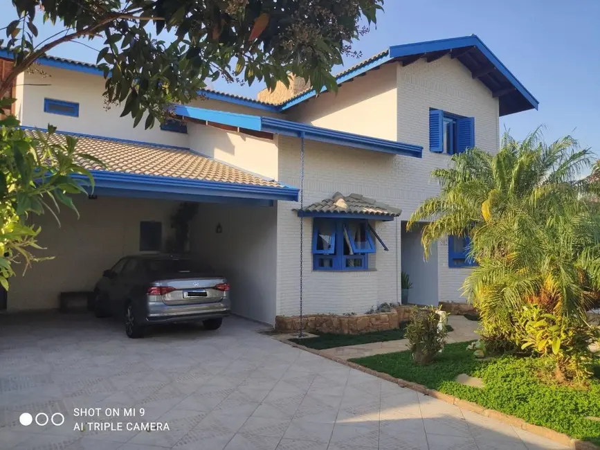 Foto 1 de Casa de Condomínio com 4 quartos à venda, 450m2 em Louveira - SP