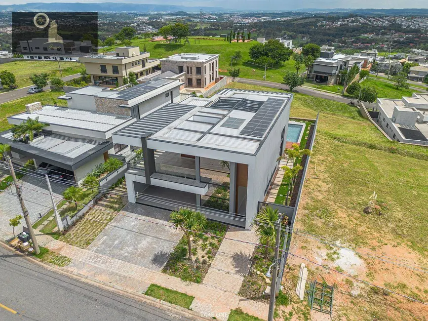 Foto 1 de Casa de Condomínio com 4 quartos à venda e para alugar, 800m2 em Vinhedo - SP