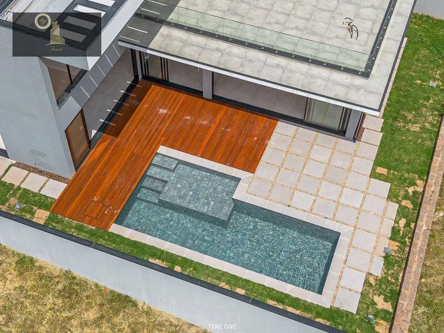 Foto 4 de Casa de Condomínio com 4 quartos à venda e para alugar, 800m2 em Vinhedo - SP