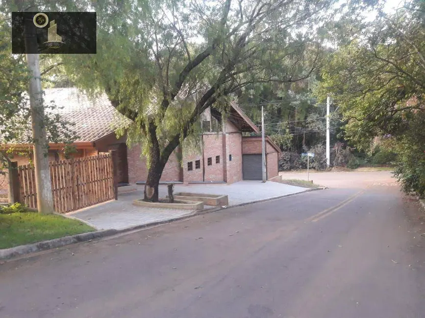 Foto 4 de Sala Comercial à venda, 2350m2 em Caixa D´Água, Vinhedo - SP