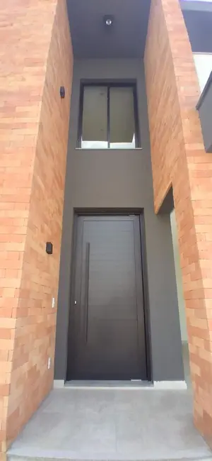 Casa de Condomínio com 3 quartos para alugar, 300m2 em Pinheirinho, Vinhedo - SP - imagem 3 Foto 3 de Casa de Condomínio com 3 quartos para alugar, 300m2 em Pinheirinho, Vinhedo - SP