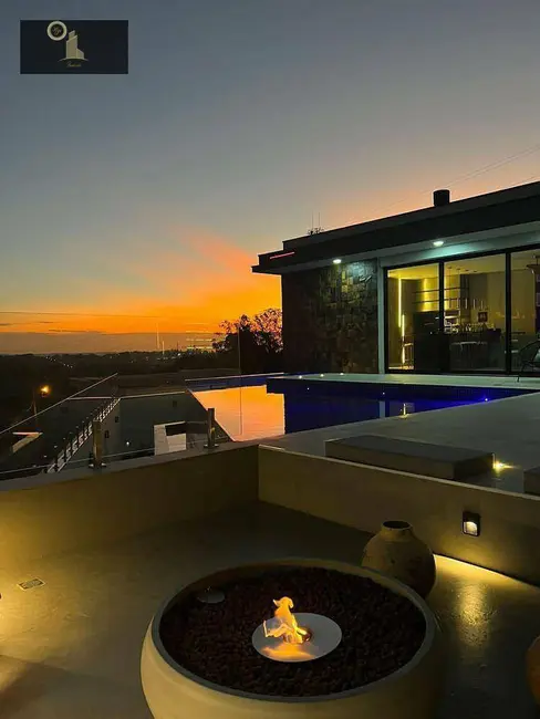 Foto 1 de Casa de Condomínio com 3 quartos à venda, 933m2 em Monte Alegre, Vinhedo - SP