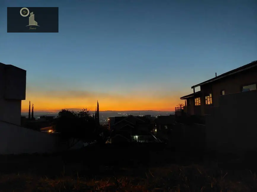 Foto 1 de Terreno / Lote à venda, 600m2 em Buracão, Vinhedo - SP