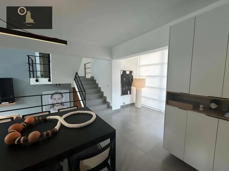 Casa de Condomínio com 4 quartos à venda, 1300m2 em Vista Alegre, Vinhedo - SP - imagem 8 Foto 8 de Casa de Condomínio com 4 quartos à venda, 1300m2 em Vista Alegre, Vinhedo - SP