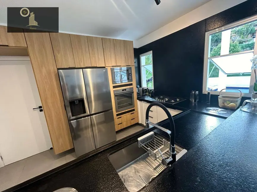 Casa de Condomínio com 4 quartos à venda, 1300m2 em Vista Alegre, Vinhedo - SP - imagem 5 Foto 5 de Casa de Condomínio com 4 quartos à venda, 1300m2 em Vista Alegre, Vinhedo - SP