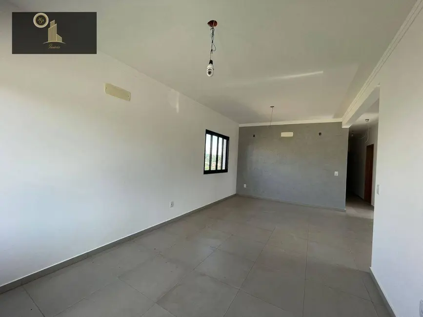 Foto 4 de Casa de Condomínio com 3 quartos à venda, 300m2 em Louveira - SP
