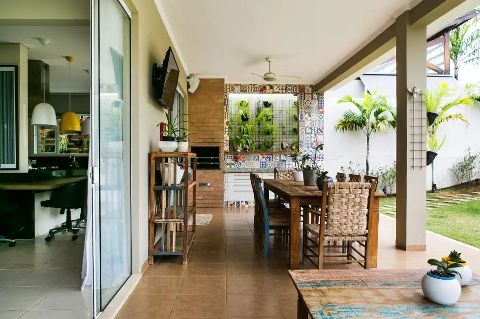 Foto 8 de Casa de Condomínio com 3 quartos à venda e para alugar, 600m2 em Centro, Vinhedo - SP