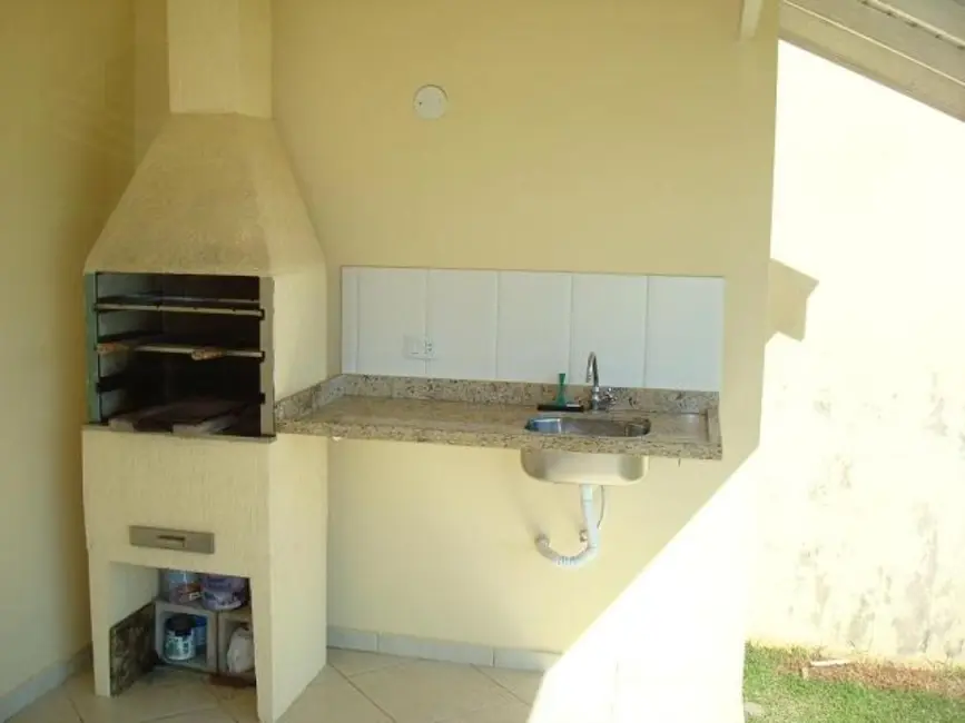 Foto 4 de Casa de Condomínio com 3 quartos à venda e para alugar, 390m2 em Vinhedo - SP