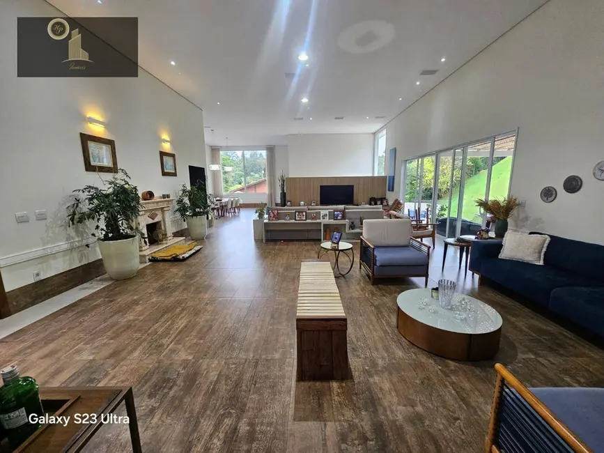 Foto 5 de Casa de Condomínio com 6 quartos à venda e para alugar, 2000m2 em Marambaia, Vinhedo - SP