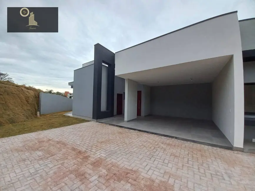 Foto 1 de Casa de Condomínio com 3 quartos à venda, 2162m2 em Louveira - SP