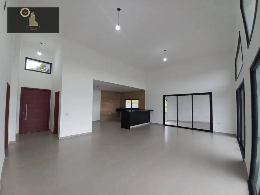 Foto 7 de Casa de Condomínio com 3 quartos à venda, 2162m2 em Louveira - SP