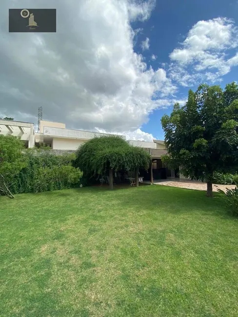 Foto 3 de Casa de Condomínio com 3 quartos à venda, 2070m2 em Centro, Vinhedo - SP