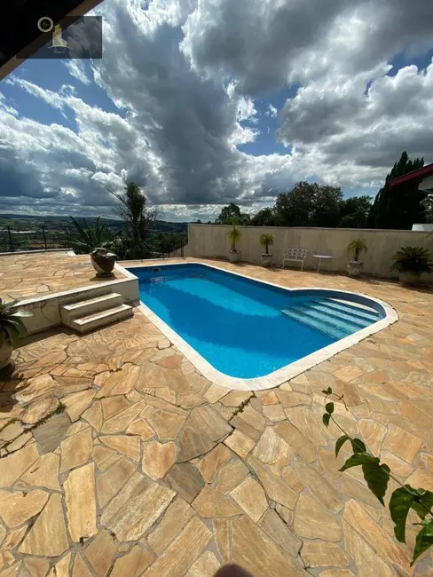 Foto 8 de Casa de Condomínio com 3 quartos à venda, 2070m2 em Centro, Vinhedo - SP