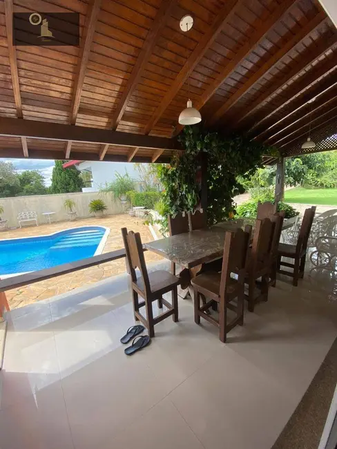 Foto 7 de Casa de Condomínio com 3 quartos à venda, 2070m2 em Centro, Vinhedo - SP