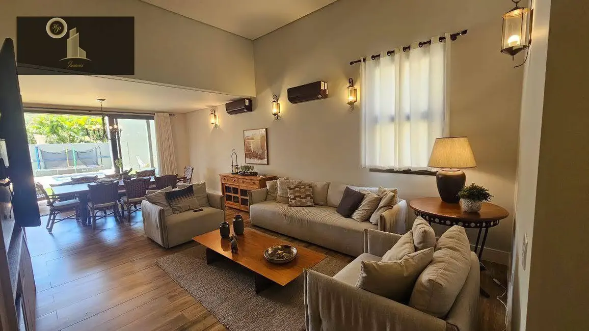 Foto 8 de Casa de Condomínio com 3 quartos à venda, 600m2 em Centro, Vinhedo - SP