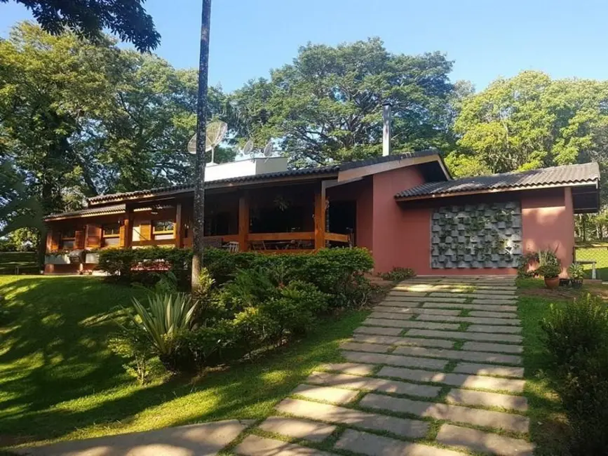 Foto 1 de Casa de Condomínio com 3 quartos à venda e para alugar, 2500m2 em Caixa D´Água, Vinhedo - SP