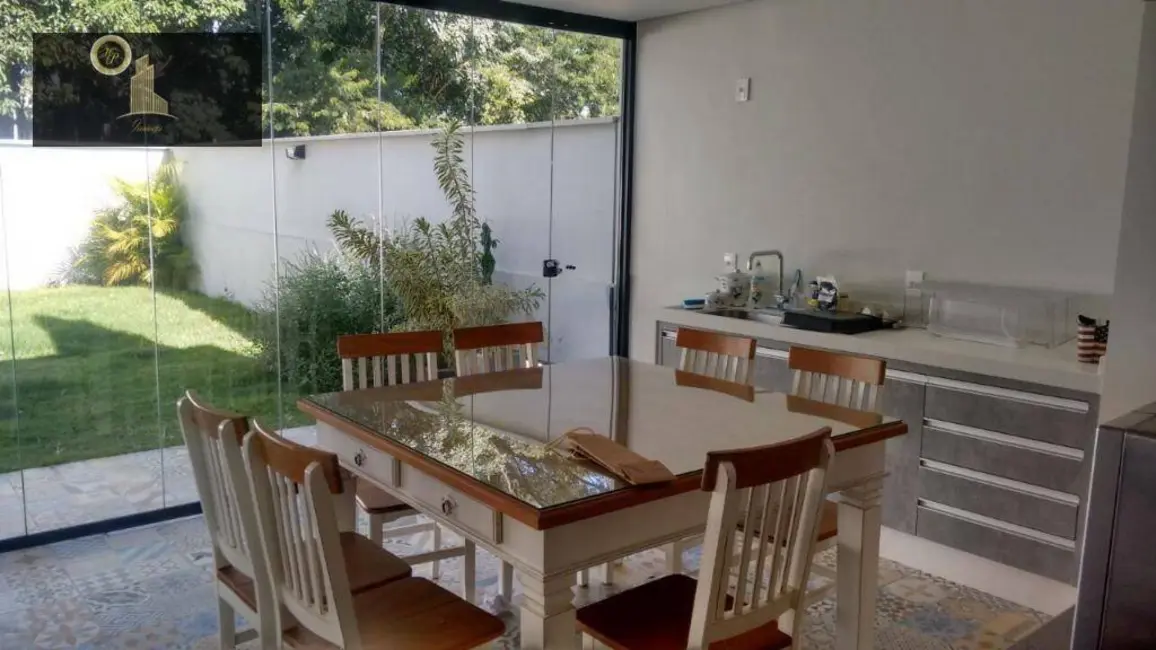 Foto 4 de Casa de Condomínio com 3 quartos à venda, 350m2 em Louveira - SP