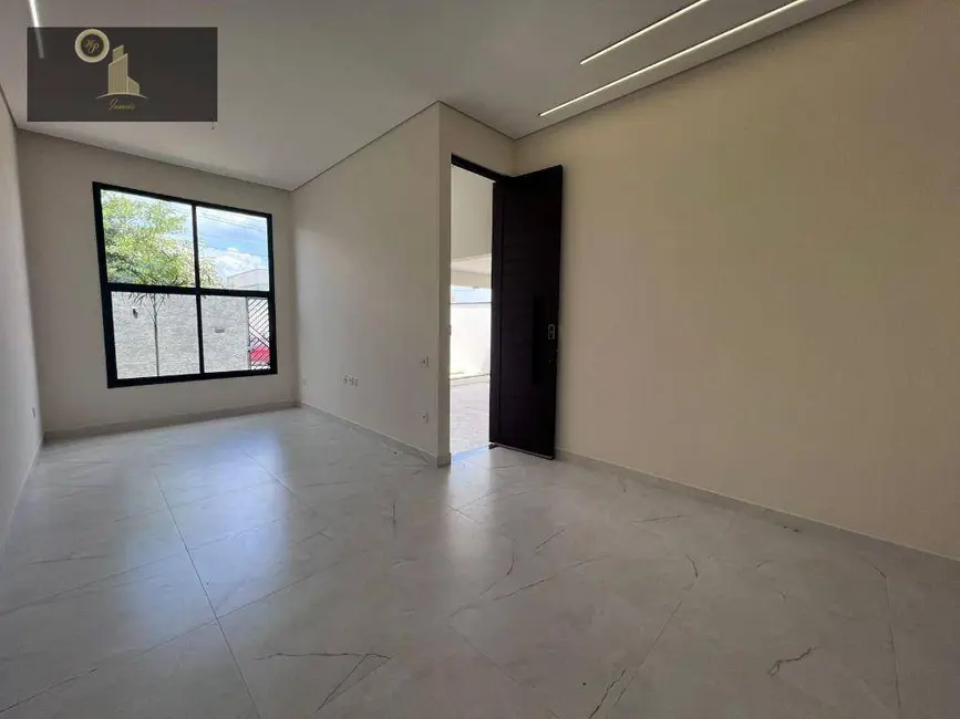 Foto 4 de Casa com 3 quartos à venda, 300m2 em Louveira - SP