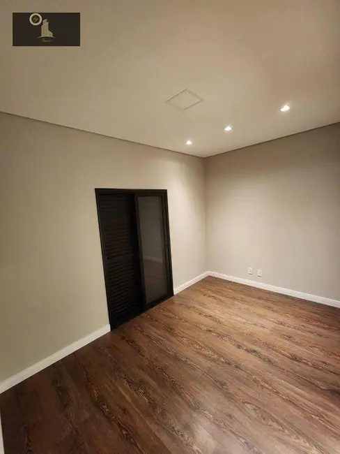 Foto 2 de Casa de Condomínio com 3 quartos à venda, 300m2 em Pinheirinho, Vinhedo - SP