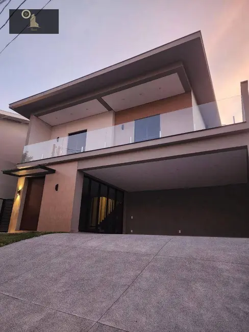 Foto 1 de Casa de Condomínio com 3 quartos à venda, 300m2 em Pinheirinho, Vinhedo - SP