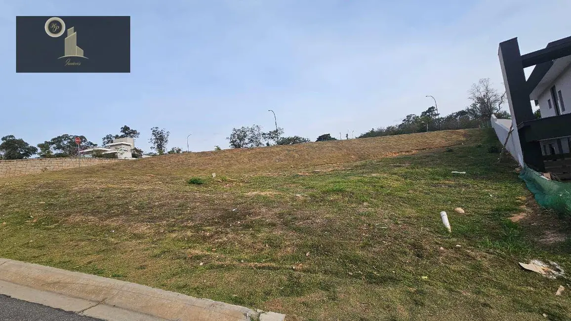 Foto 2 de Terreno / Lote à venda, 811m2 em Santa Cândida, Vinhedo - SP