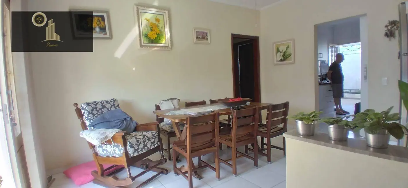 Casa com 4 quartos à venda e para alugar, 612m2 em Santa Rosa, Vinhedo - SP - imagem 9 Foto 9 de Casa com 4 quartos à venda e para alugar, 612m2 em Santa Rosa, Vinhedo - SP