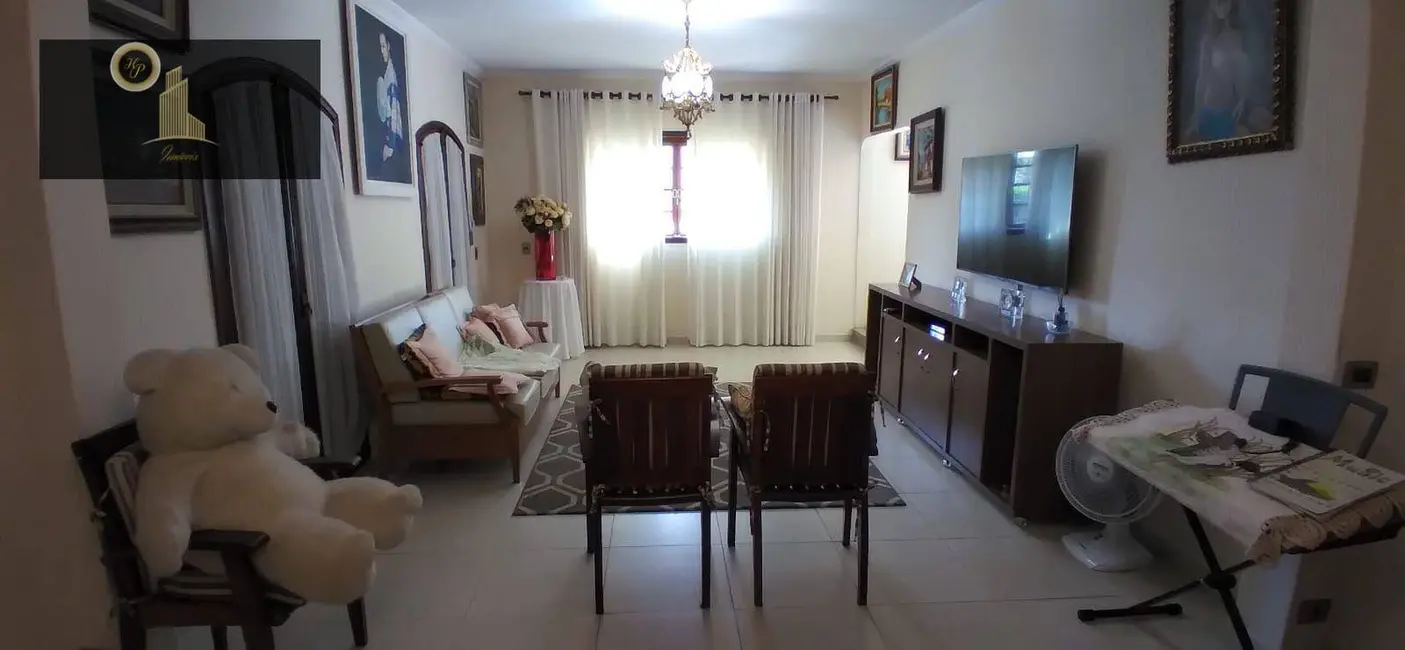 Casa com 4 quartos à venda e para alugar, 612m2 em Santa Rosa, Vinhedo - SP - imagem 8 Foto 8 de Casa com 4 quartos à venda e para alugar, 612m2 em Santa Rosa, Vinhedo - SP