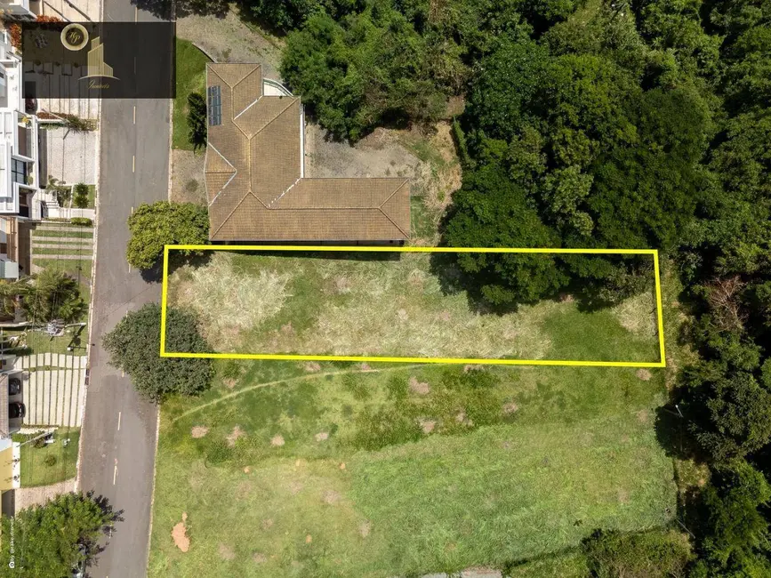 Foto 2 de Terreno / Lote à venda, 680m2 em Pinheirinho, Vinhedo - SP