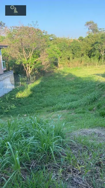 Foto 1 de Terreno / Lote à venda, 680m2 em Pinheirinho, Vinhedo - SP