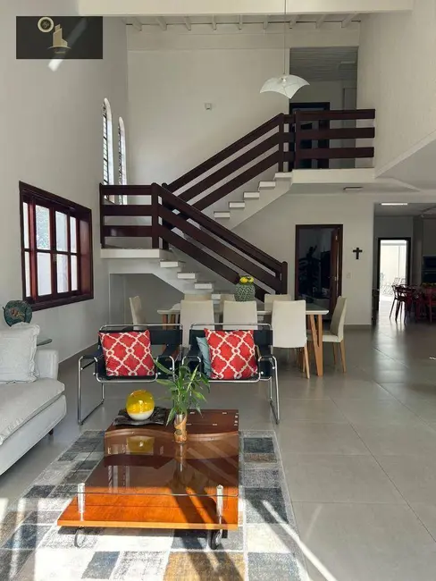 Foto 4 de Casa de Condomínio com 3 quartos à venda, 450m2 em Louveira - SP