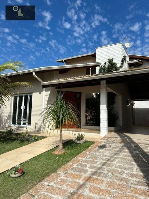 Foto 1 de Casa de Condomínio com 3 quartos à venda, 450m2 em Louveira - SP