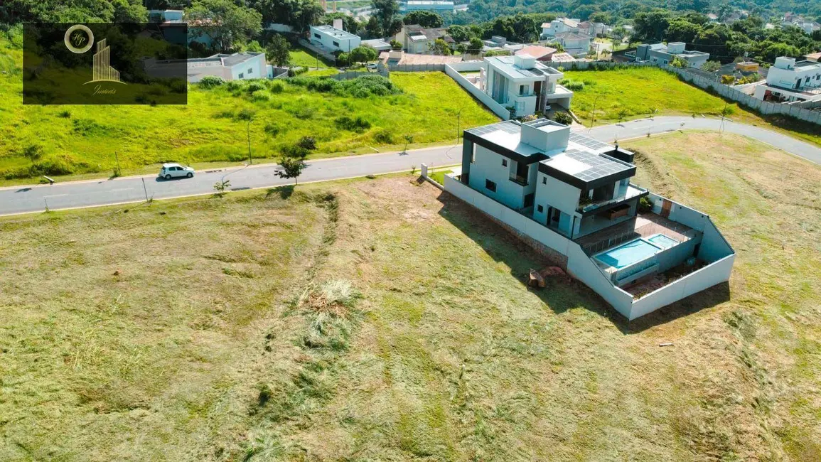 Foto 2 de Terreno / Lote à venda, 602m2 em Santa Cândida, Vinhedo - SP