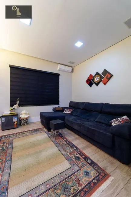 Foto 2 de Casa de Condomínio com 3 quartos à venda, 487m2 em Louveira - SP
