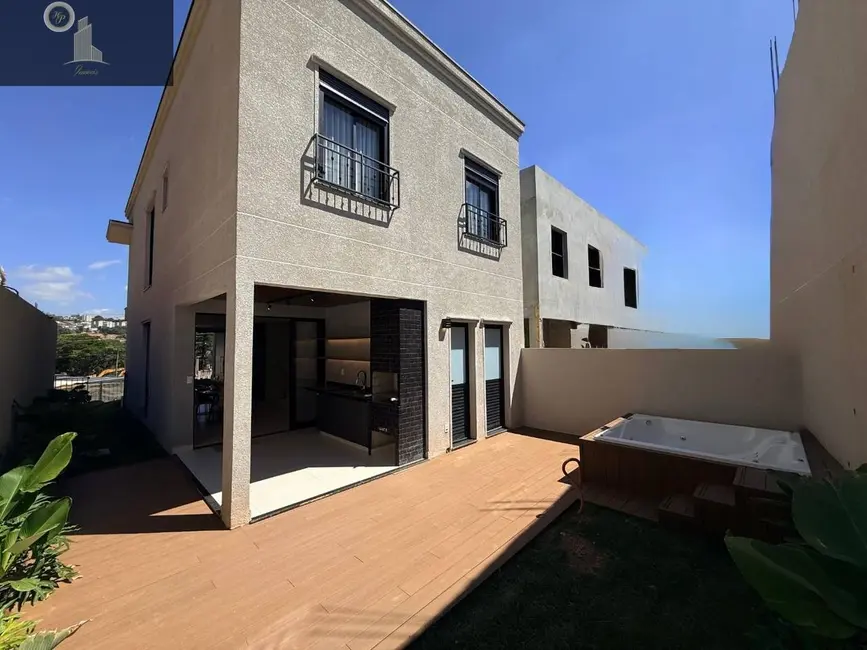 Foto 2 de Casa de Condomínio com 3 quartos à venda, 162m2 em Pinheirinho, Vinhedo - SP