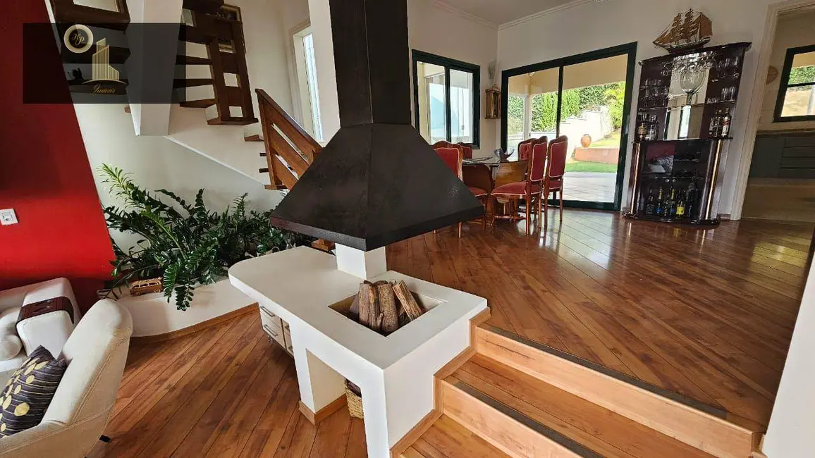 Casa de Condomínio com 4 quartos para alugar, 480m2 em Bosque, Vinhedo - SP - imagem 9 Foto 9 de Casa de Condomínio com 4 quartos para alugar, 480m2 em Bosque, Vinhedo - SP