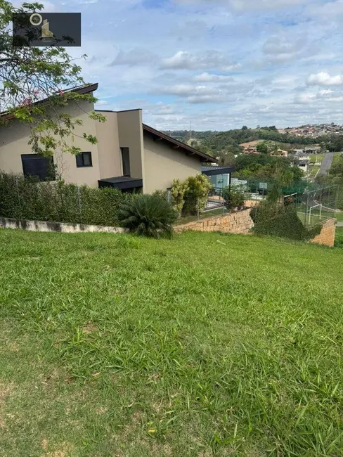 Foto 1 de Terreno / Lote à venda, 810m2 em Itupeva - SP