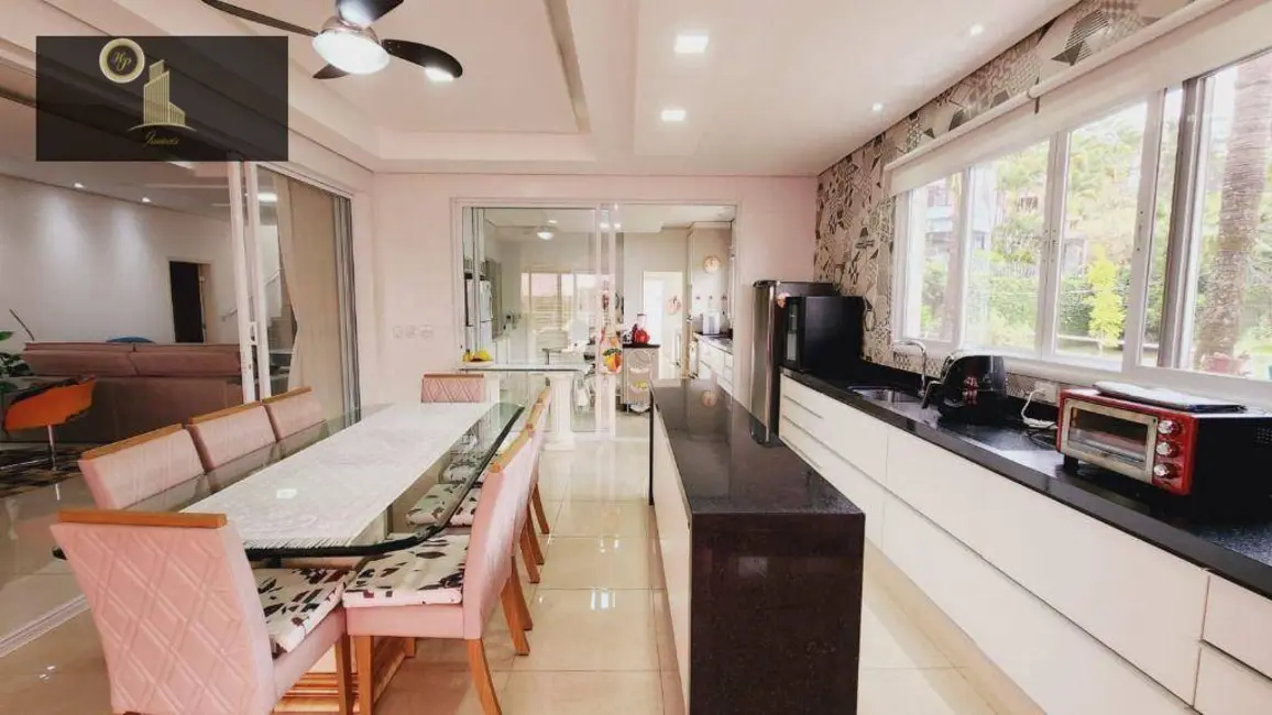 Foto 7 de Casa de Condomínio com 3 quartos à venda, 1028m2 em Marambaia, Vinhedo - SP