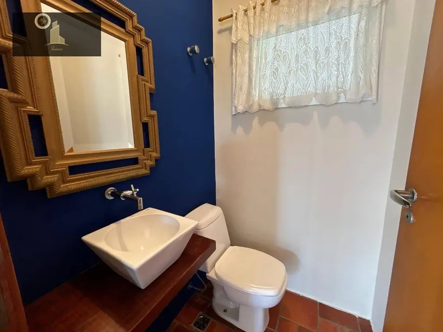 Foto 4 de Casa de Condomínio com 3 quartos à venda, 600m2 em Vinhedo - SP