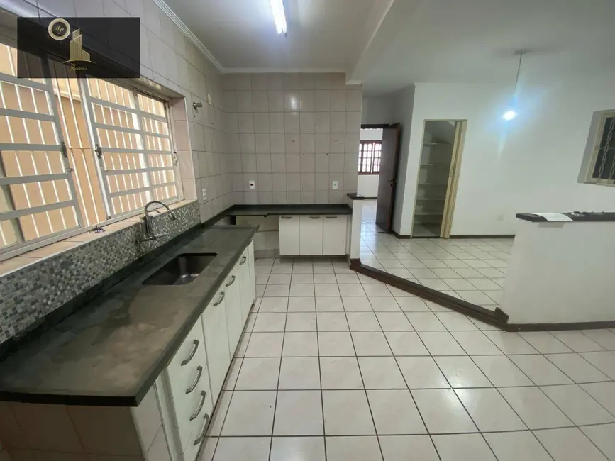 Casa com 3 quartos à venda, 155m2 em Capela, Vinhedo - SP - imagem 9 Foto 9 de Casa com 3 quartos à venda, 155m2 em Capela, Vinhedo - SP