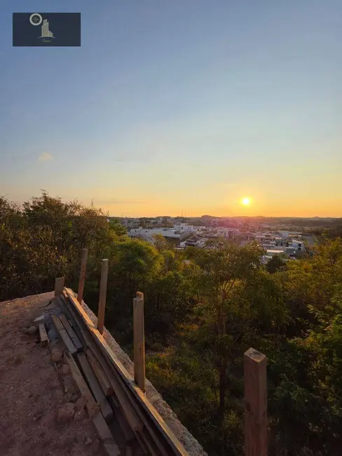 Foto 2 de Terreno / Lote à venda, 480m2 em Louveira - SP