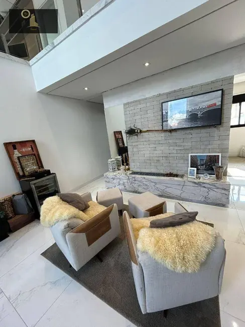 Foto 9 de Casa de Condomínio com 4 quartos à venda, 525m2 em Louveira - SP