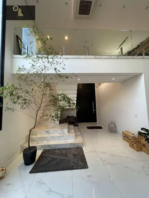 Foto 4 de Casa de Condomínio com 4 quartos à venda, 525m2 em Louveira - SP