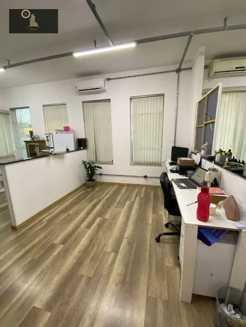 Sala Comercial para alugar, 200m2 em Santa Rosa, Vinhedo - SP - imagem 4 Foto 4 de Sala Comercial para alugar, 200m2 em Santa Rosa, Vinhedo - SP