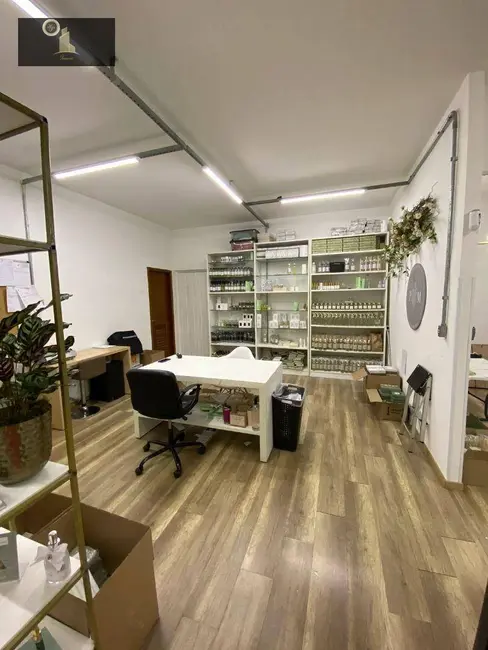 Sala Comercial para alugar, 200m2 em Santa Rosa, Vinhedo - SP - imagem 5 Foto 5 de Sala Comercial para alugar, 200m2 em Santa Rosa, Vinhedo - SP